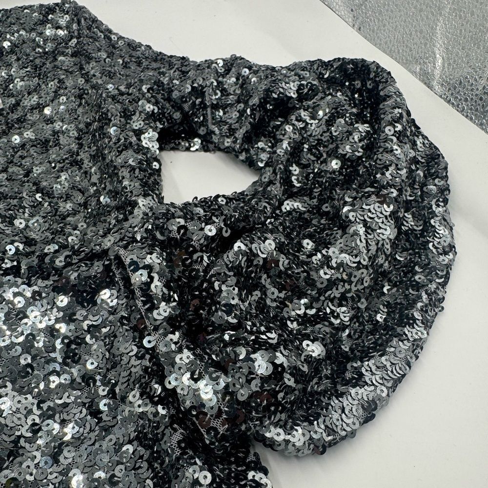 NWT O.P.T. Silver Gunmetal Sequins Bodycon Rumi Mini Dress Size US Smalll - Picture 4 of 16